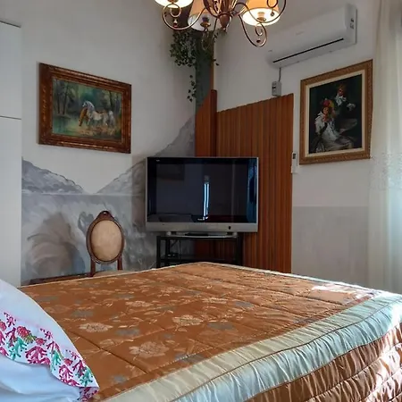 D'altritempi-elegance In Cianciana. Cianciana